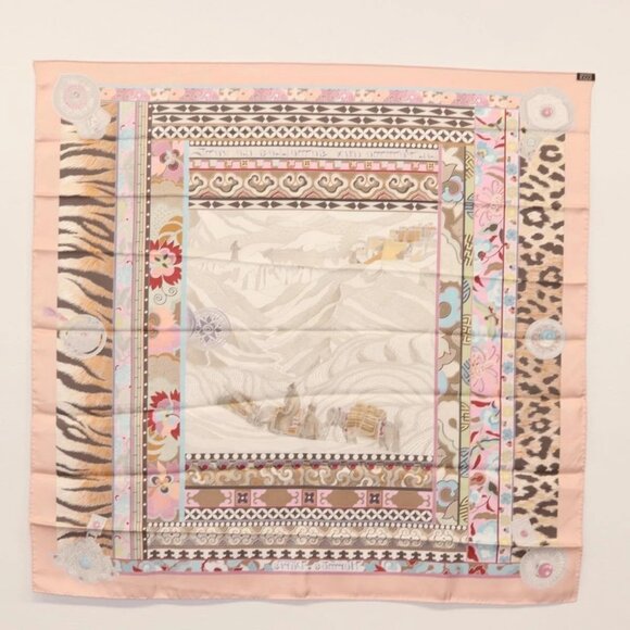 HERMES Carre 90 Scarf LA FEMME AUX SEMELLES DE VENT Silk Pink Auth am9373 - Picture 8 of 9